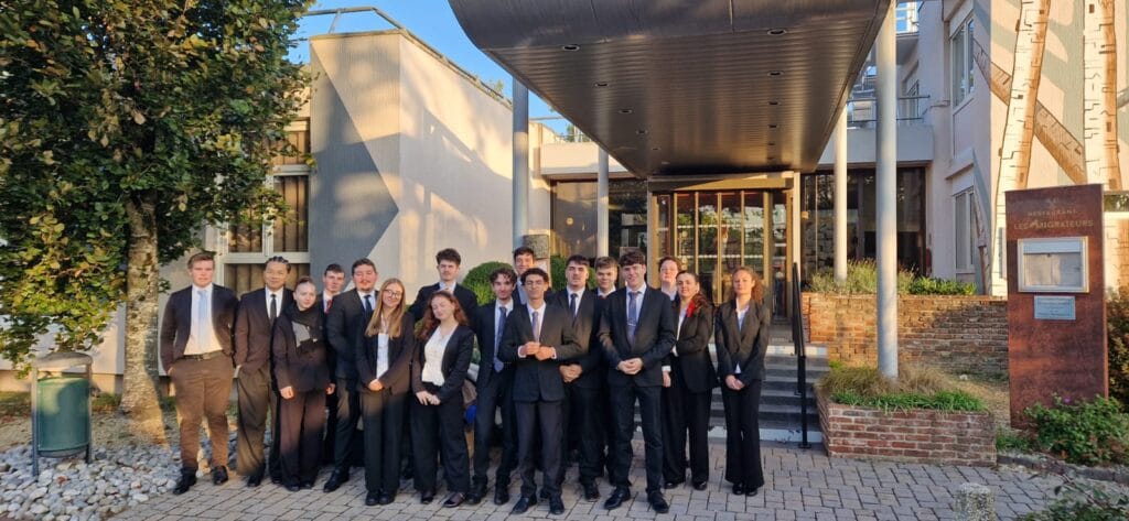 Les BTS 1 en visite au Novotel 4 WhatsApp Image 2025 10 13 a 18.53.53 951460b4